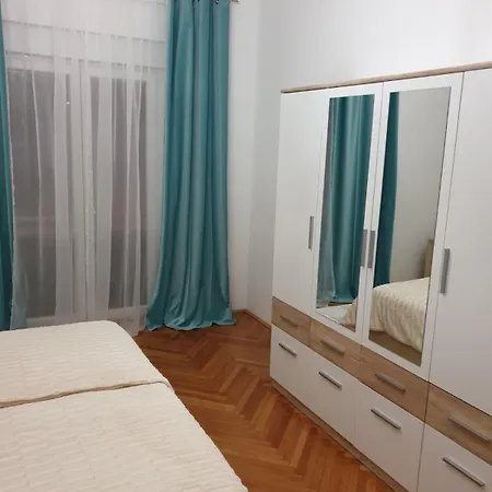 Apolon - In The Center Of Old Town Apartmán *